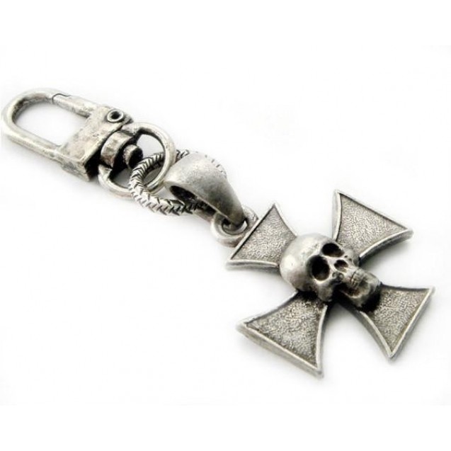 Skull Iron Cross Clip - On 